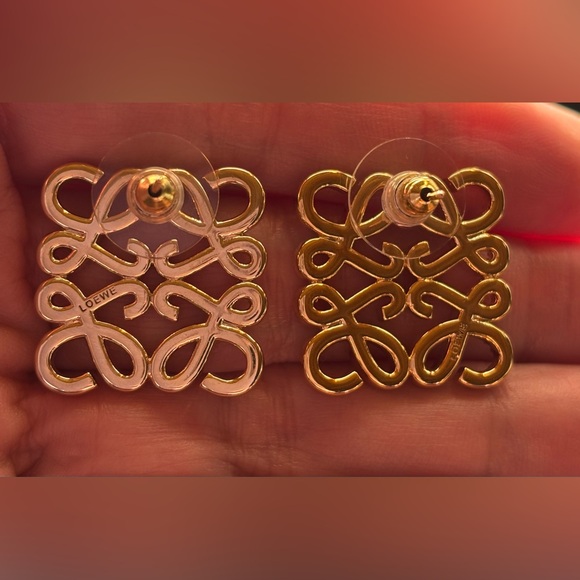 701. Upcycled Elegant Gold Tone and Crystal Women's Stud Earrings - Picture 2 of 3